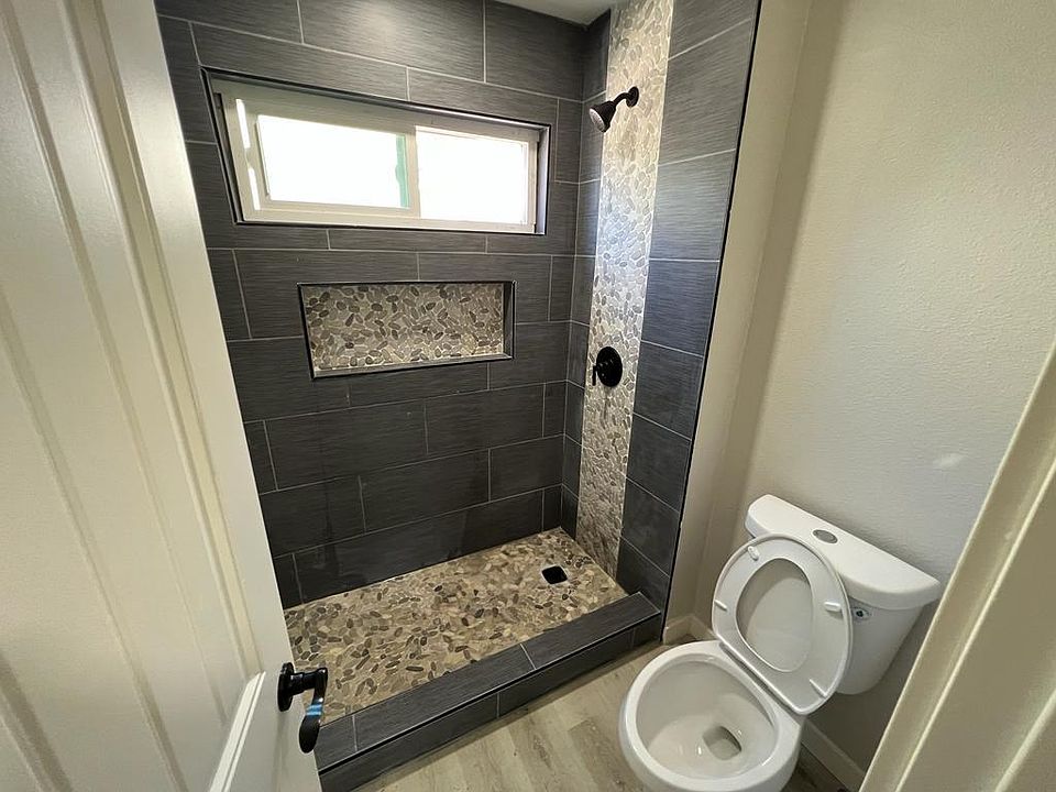 1st image of 4483 Collwood Blvd #22