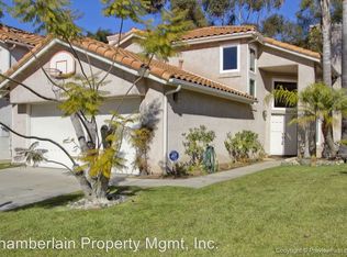 1568 Green Oak Rd, Vista, CA 92081