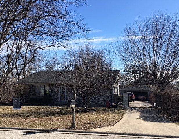 1st image of 528 E Crest Ave