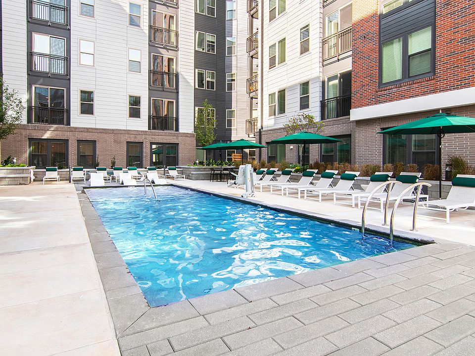 1st image of 545 Foster St #505