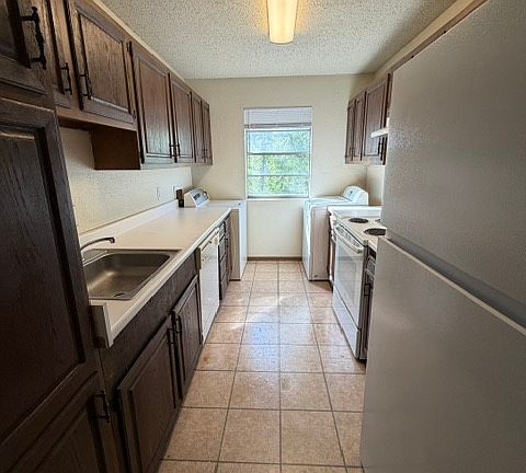 3rd image of 5520 Concord Rd APT 9
