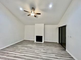 2117 Alabama St, Huntington Beach, CA 92648