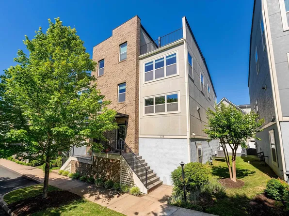 125 Almere Ave, Charlottesville, VA 22902