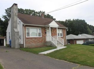 135 Highland Dr, Waterbury, CT 06708