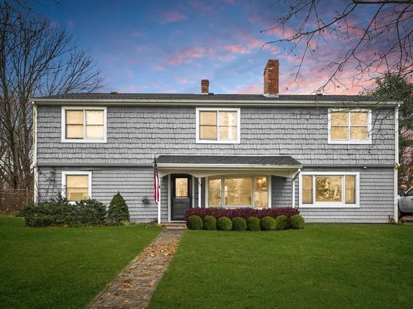 45 Burley St, Danvers, MA 01923