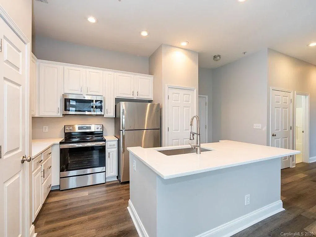 763 Garden District Dr — Photo 4