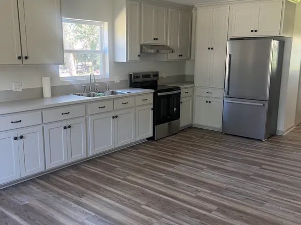 2558 Cecilia Sr High School Hwy, Breaux Bridge, LA 70517