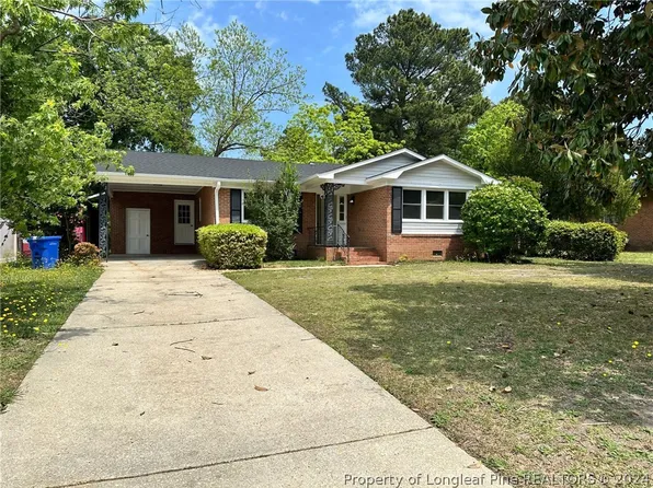 5326 Yadkin Rd, Fayetteville, NC 28303