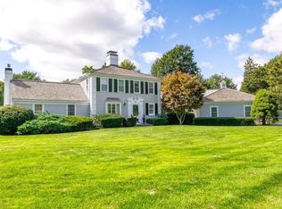 346 King Caesar Rd, Duxbury, MA 02332