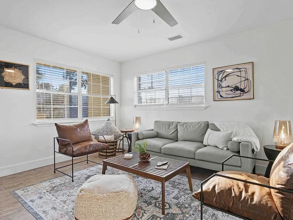 209 Angelfish Ave #ID1502032P