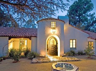 5237 Alta Canyada Rd, La Canada Flintridge, CA 91011