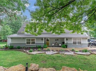 2128 NE Todd George Rd, Lees Summit, MO 64086