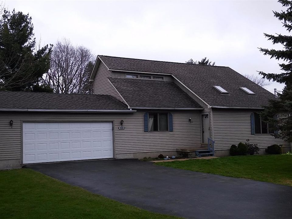1st image of 2370 Natzke Ct