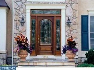 1350 Stoney River Dr, Maple Glen, PA 19002