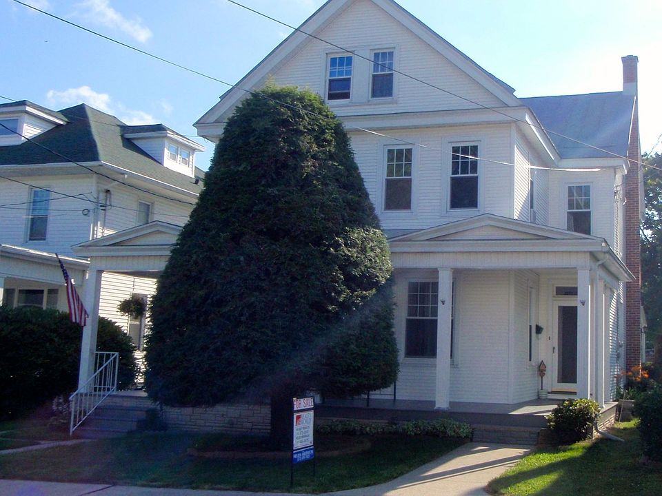 1st image of 120 N Center St