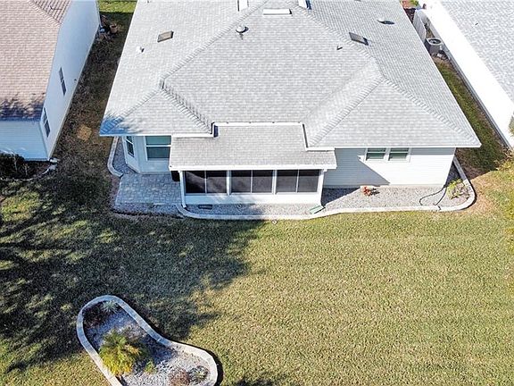5th image of 32926 Crooked Oaks Ln