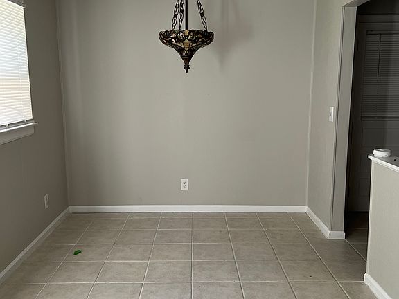 2nd image of 420 E Mill St #B