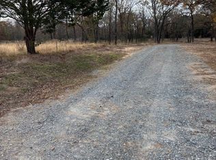 E Peg Ln, Coleman, OK 73432