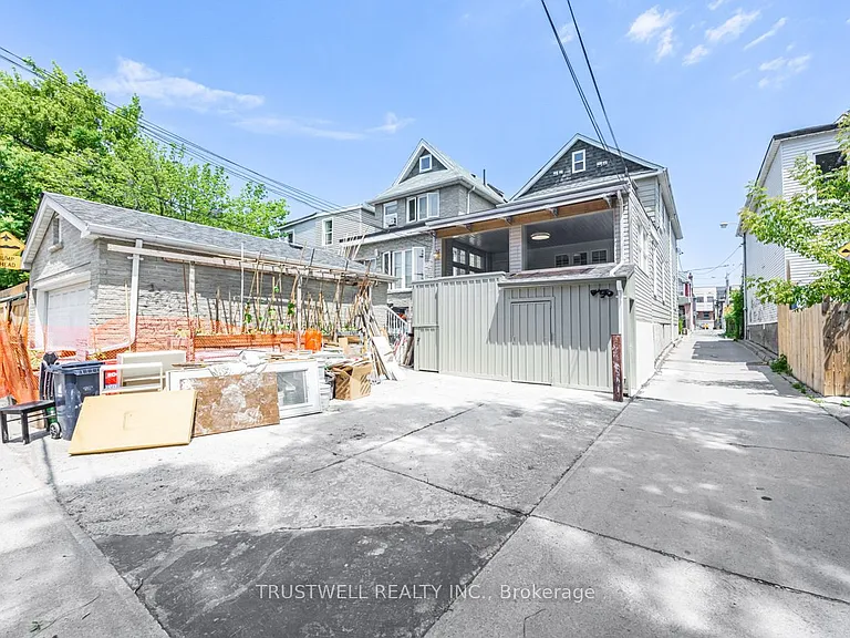 90 Galt Ave #C — Photo 8