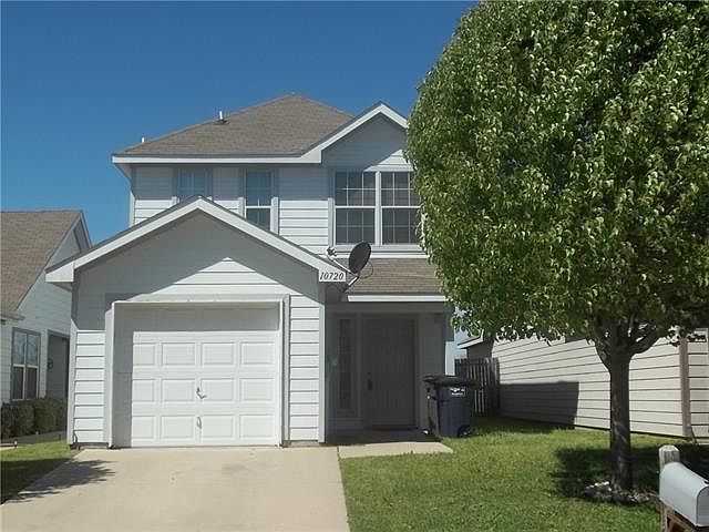 1st image of 10720 Many Oaks Dr