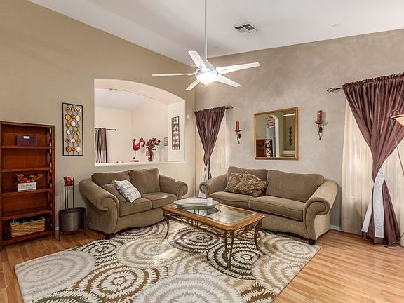 3rd image of 2007 S 82nd Ln