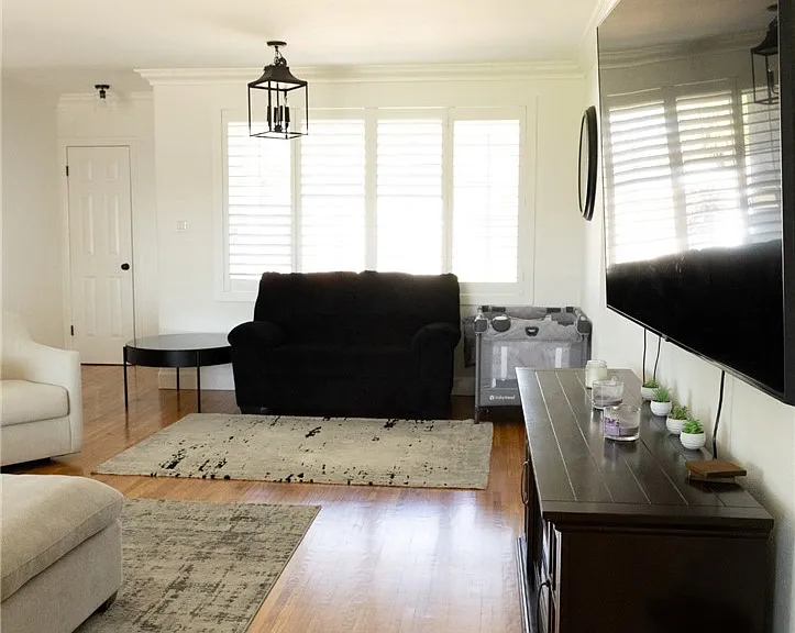 11527 Homeland Ave — Photo 6