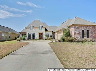 15061 E Lakefront Dr, Gonzales, LA 70737