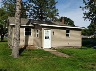409 N 1st St, Royalton, MN 56373