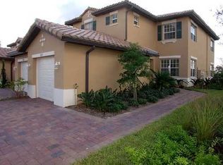 8211 NW 128th Ln, Parkland, FL 33076