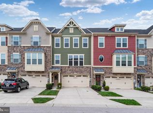 562 Fox River Hills Way, Glen Burnie, MD 21060
