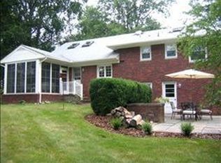 7 Mountview Rd, Morris Plains, NJ 07950