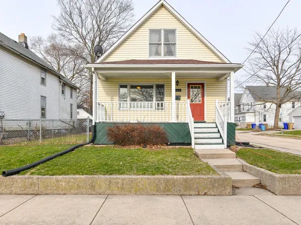 5124 17th AVENUE, Kenosha, WI 53140