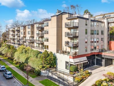 500 W Roy Street #102, Seattle, WA, 98119