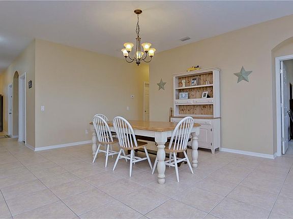 4th image of 1831 Raven Manor Dr