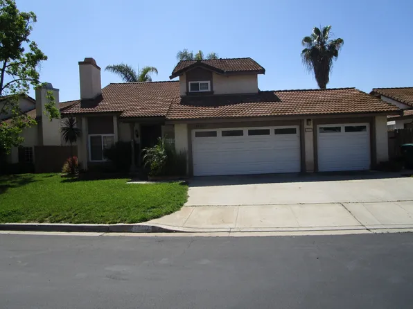 10327 Paseo Park Dr, Lakeside, CA 92040