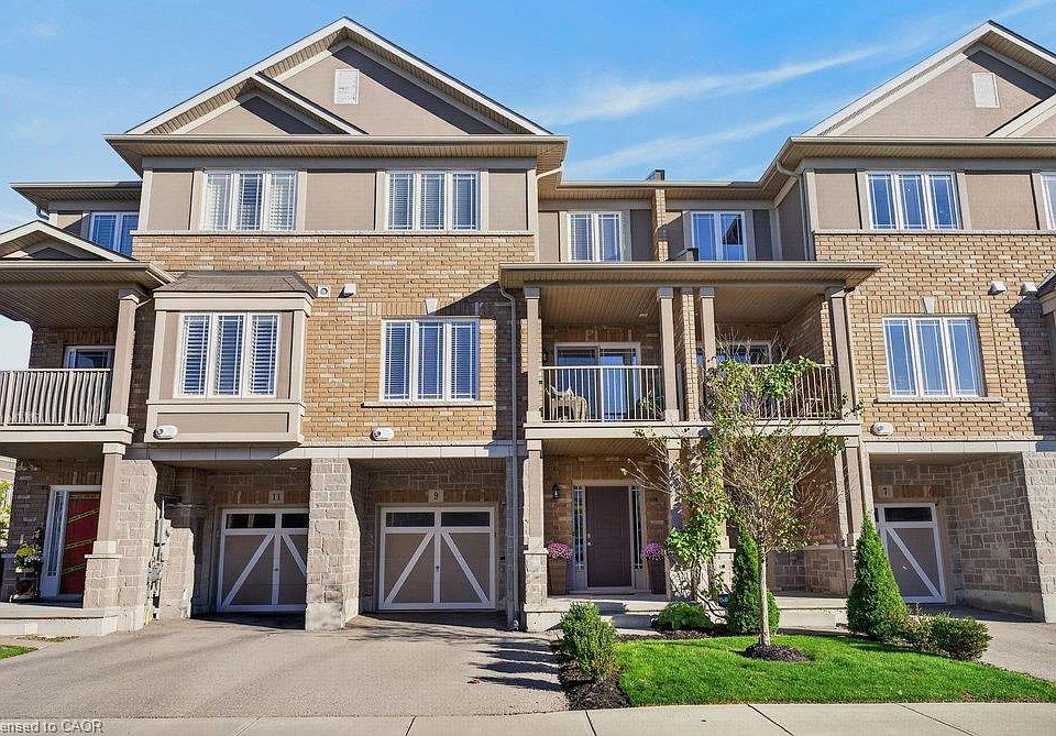 1st image of 9 Bloom Cres