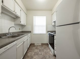 2935 Treeside St NW, Canton, OH 44709