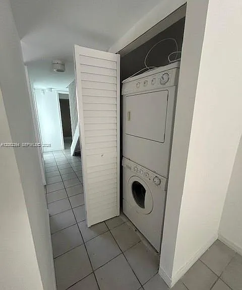 6221 SW 138th Ct #D — Photo 5