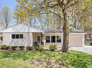 1433 N 23rd St, Manitowoc, WI 54220