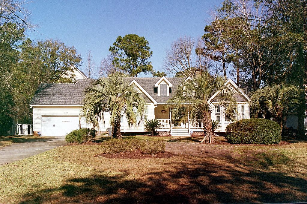 390 Crooked Oak Dr, Pawleys Island, SC 29585 | Zillow