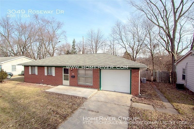 1st image of 3049 N Roseway Dr