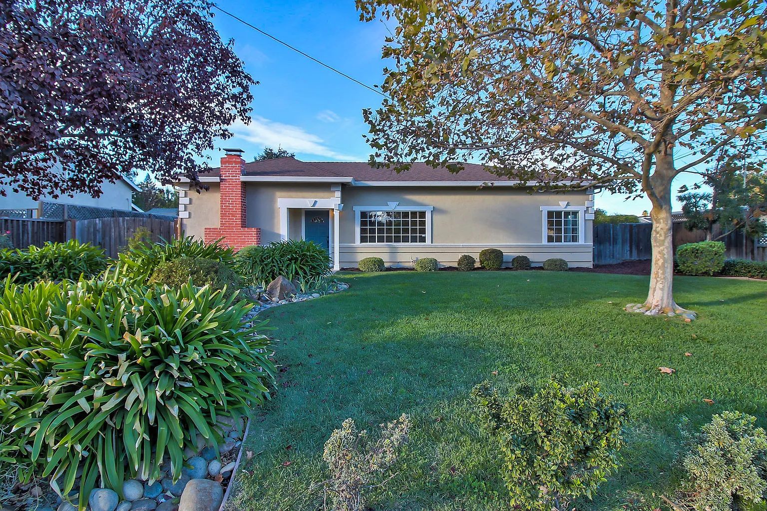 1021 Carola Ave photo 1