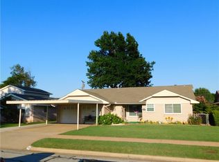 8908 S Country Club Dr, Oklahoma City, OK 73159
