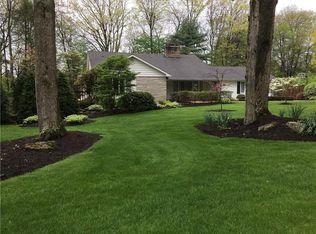 204 Lynwood Dr, Greenville, PA 16125