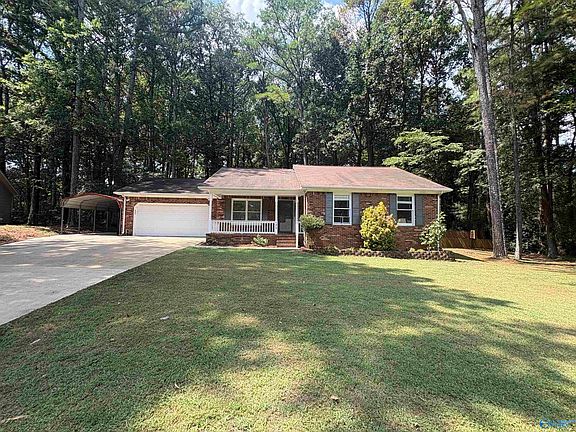 4th image of 125 Betty Garrett Dr