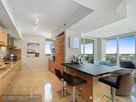 3rd image of 101 S Fort Lauderdale Beach Blvd #2206