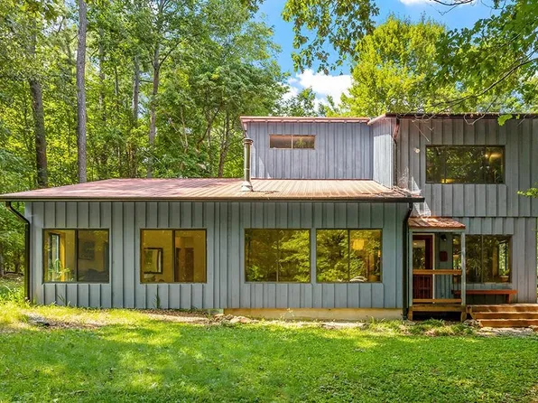 445 East Rd, Pittsboro, NC 27312