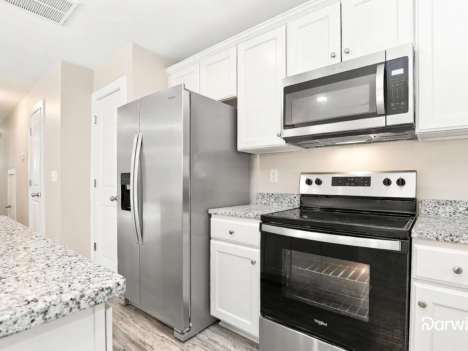 3 bed, 2.5 bath, 1558 sqft, $1,745 — Photo 4