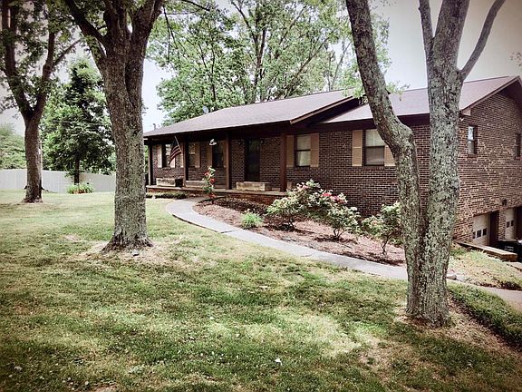 2nd image of 11008 Sonja Dr