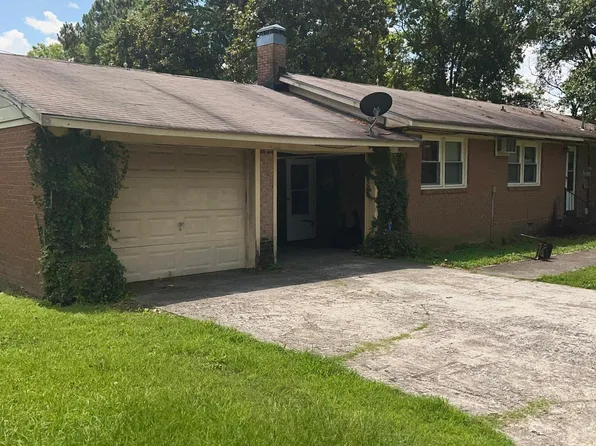 1925 Carr Creek Rd, Sanford, NC 27332
